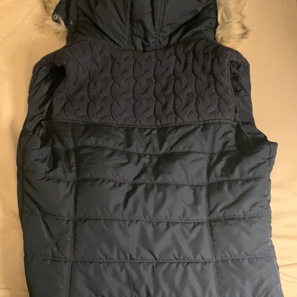 Aeropostale puffer vest - Picture 4 of 6